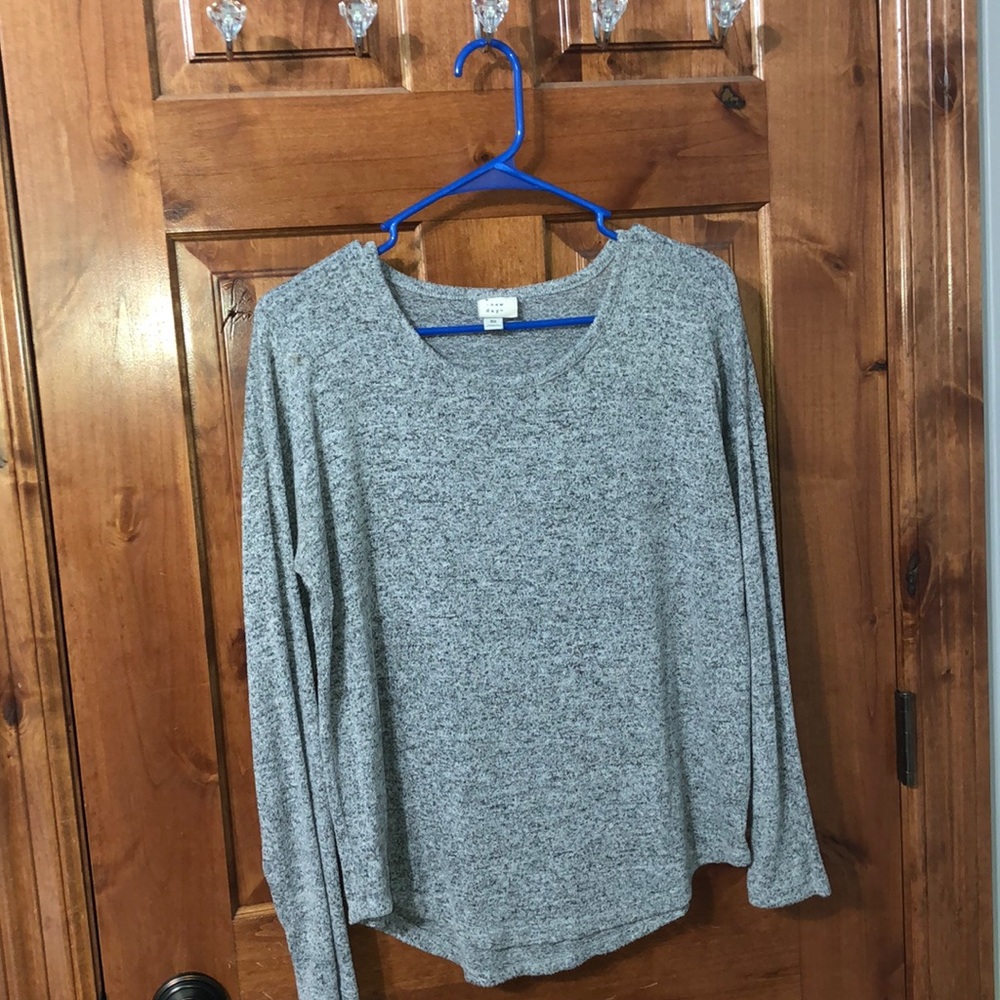 New day sweater